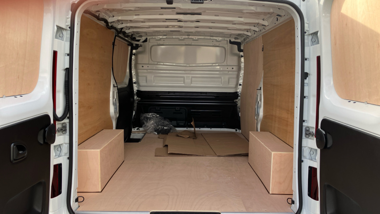 Renault Trafic Lwb Diesel LL30 Blue dCi 150 Extra [Safety] Van